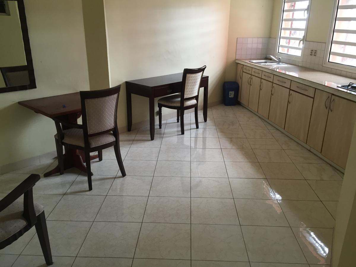 White Palace Hotel Antananarivo Ngoại thất bức ảnh
