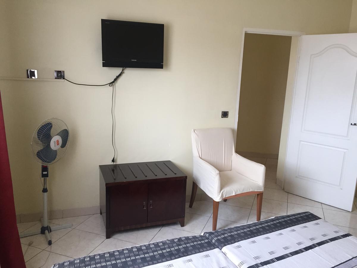White Palace Hotel Antananarivo Ngoại thất bức ảnh
