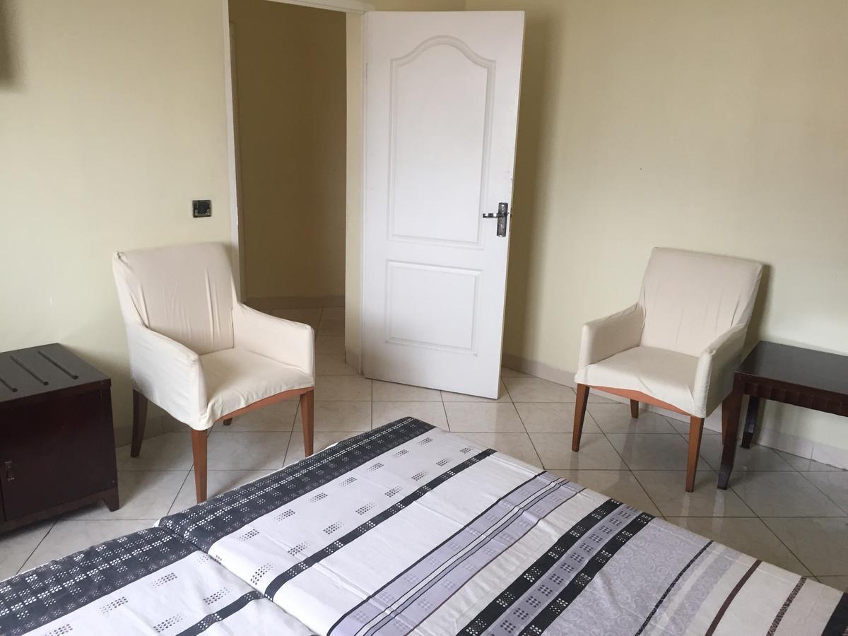 White Palace Hotel Antananarivo Ngoại thất bức ảnh